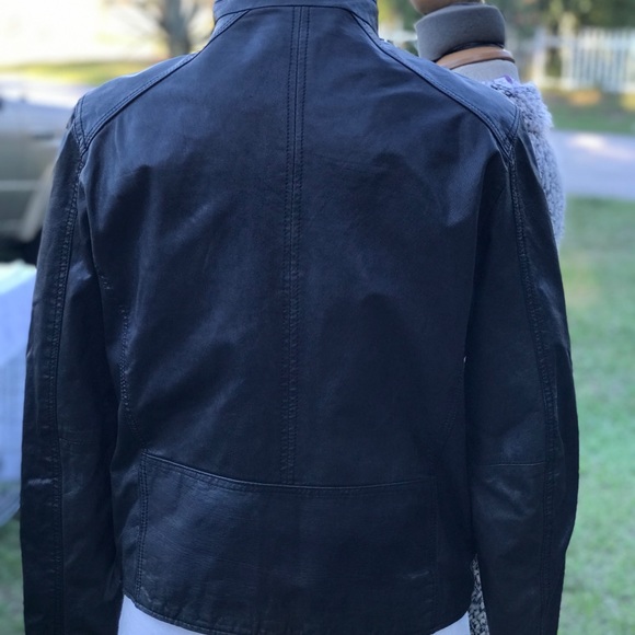 Cole haan Genuine leather bomber jacket size medium - Picture 4 of 5